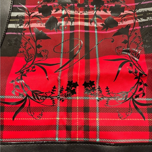 NWT Victoria’s Secret Red and Black Plaid Tote Bag - Picture 3 of 14